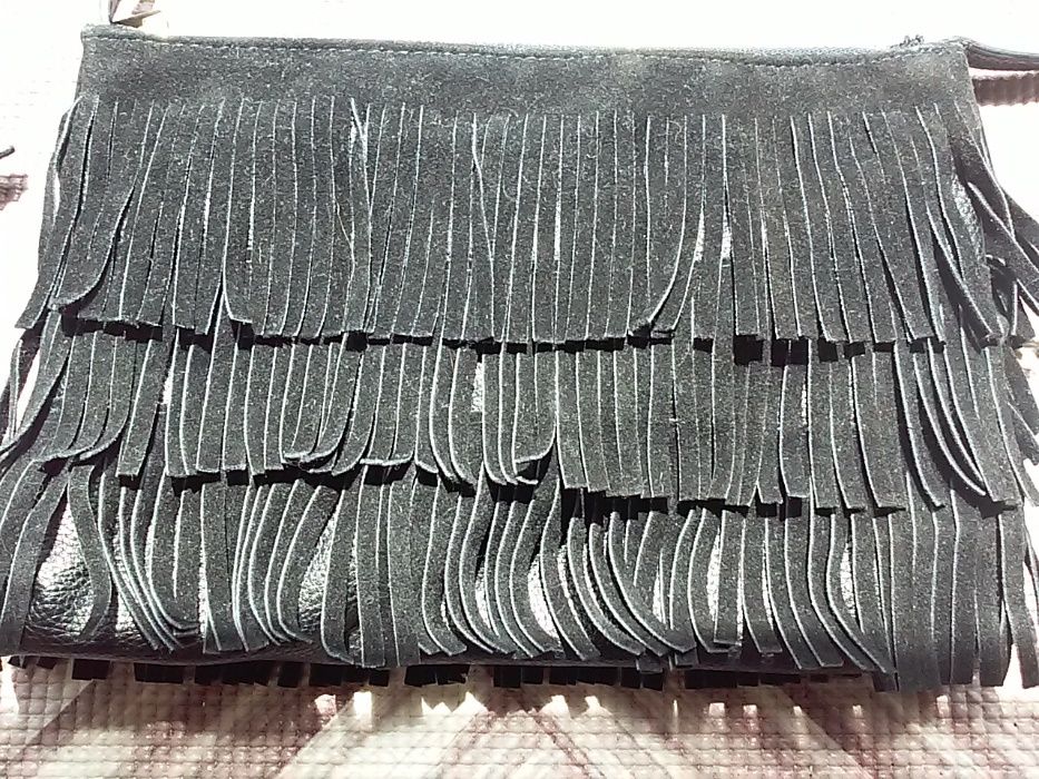 Mala carteira franjas preta stradivarius nova