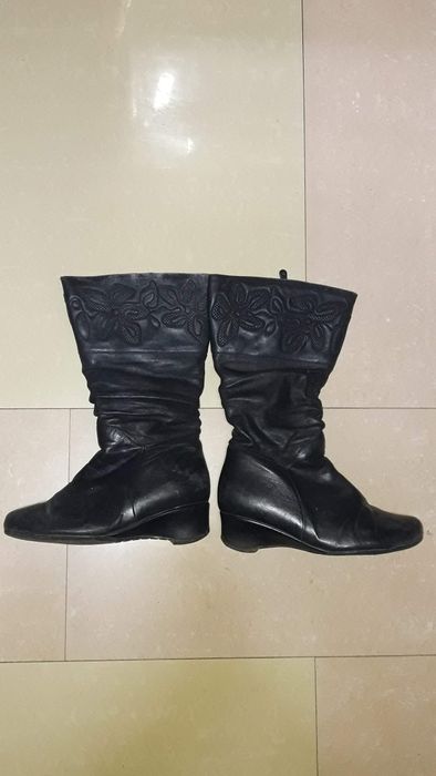 Женские зимние сапоги 37 раз.