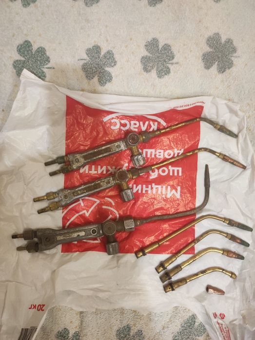 Газовые горелки , резаки , шланг