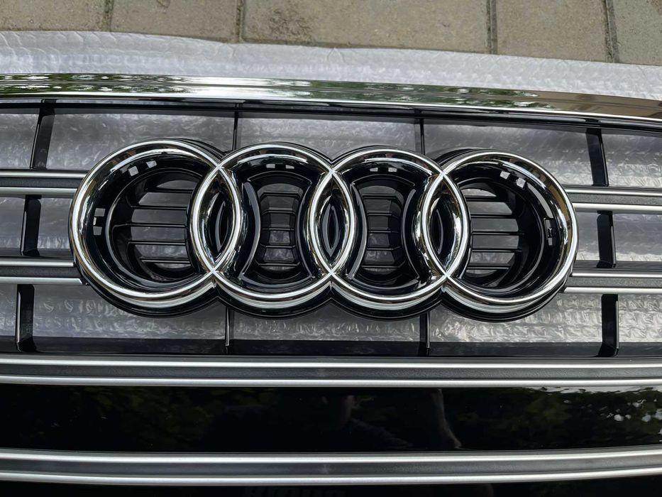 Решітка радіатора Audi A5 8T (12-16) тюнинг решетка стиль S5