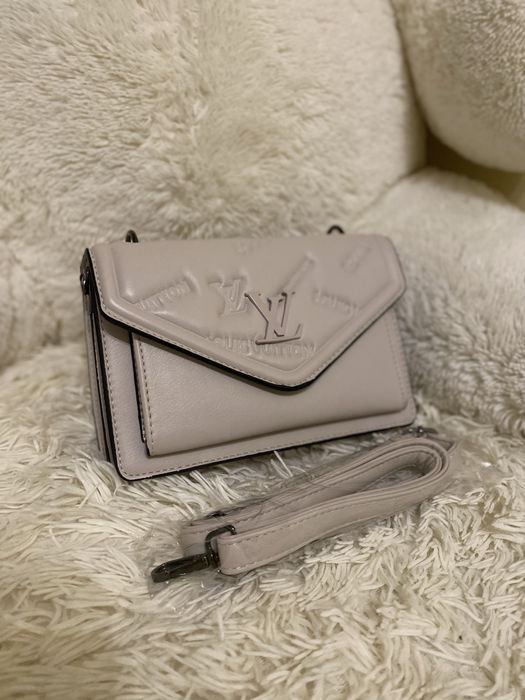 Сумка Louis Vuitton