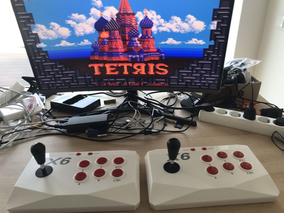 Consola arcade com 20000 jogos modelo exclusivo com comandos ovais