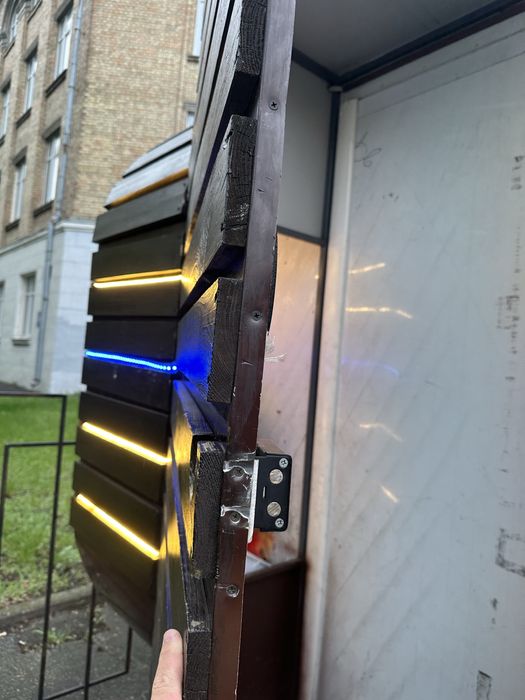 Купава; Торговий причіп-кіоск; Фудтрак; Кавьярня на колесах.