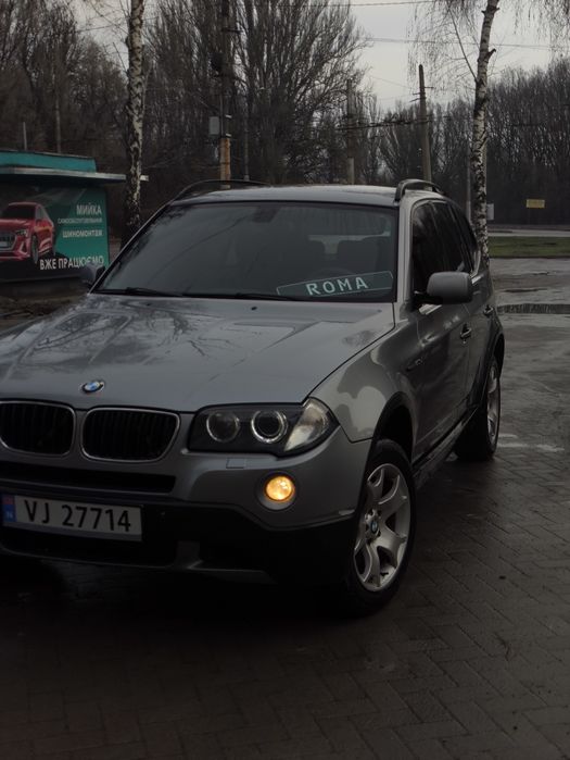 Продам BMW X3 2.0 дизель механіка