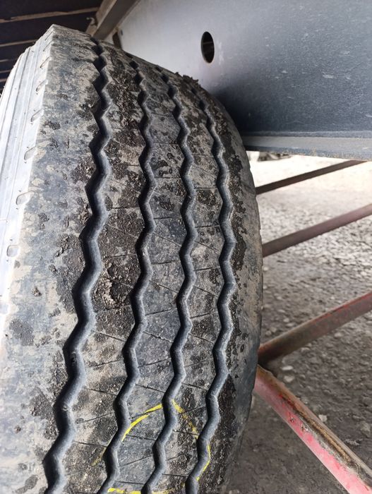 Шини причіпні 385*65*22.5
