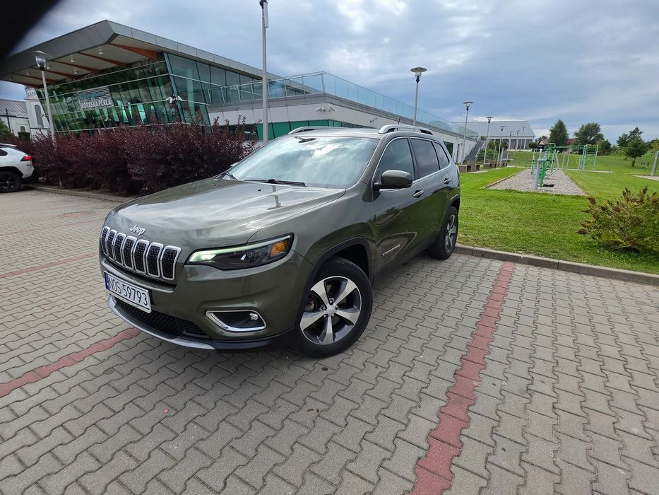 Jeep Cherokee