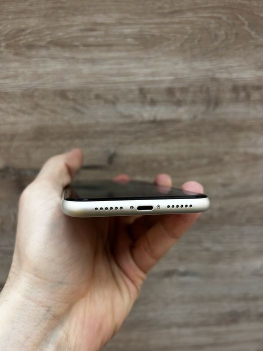 iPhone 11 128Gb White з гарантією