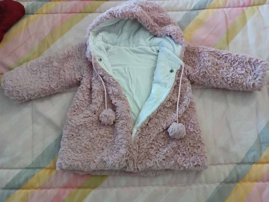 Casacos Menina 1 a 4 anos - Diversos Modelos - Perfeito estado!
