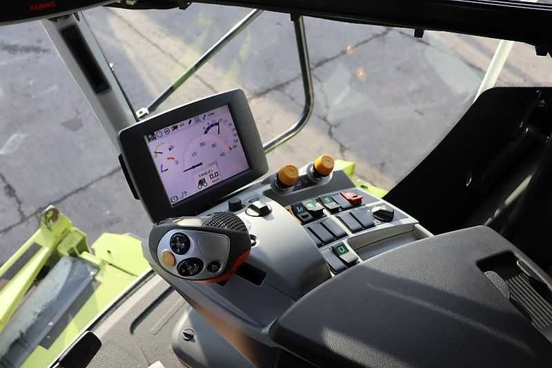 Зернозбиральний комбайн Claas Lexion 770 TT 2018 рік,1446/943 мото/год