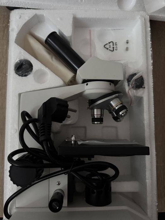 Біологічний мікроскоп серії XSP-60