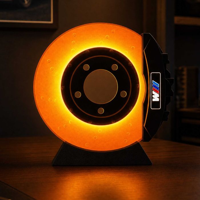 BMW Lampa „tarcza hamulcowa” – idealny prezent dla fana aut