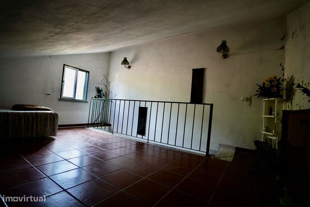 Moradia Rústica T4 Venda em Sarzedas,Castelo Branco