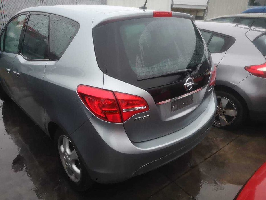 Розборка, шрот Opel Meriva B 1.3 CDTI Euro 5