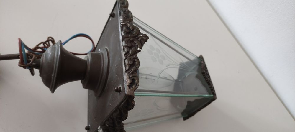 Antique Lamp429128794884034562