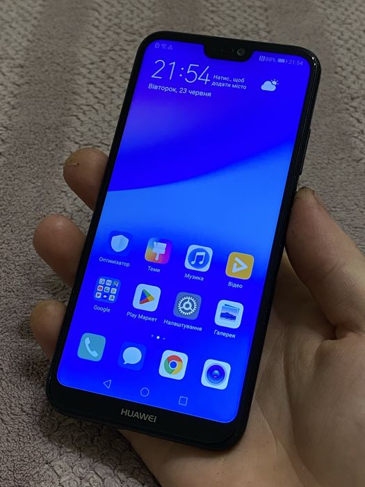 Телефон Huawei P20 lite 4/64gb NFC