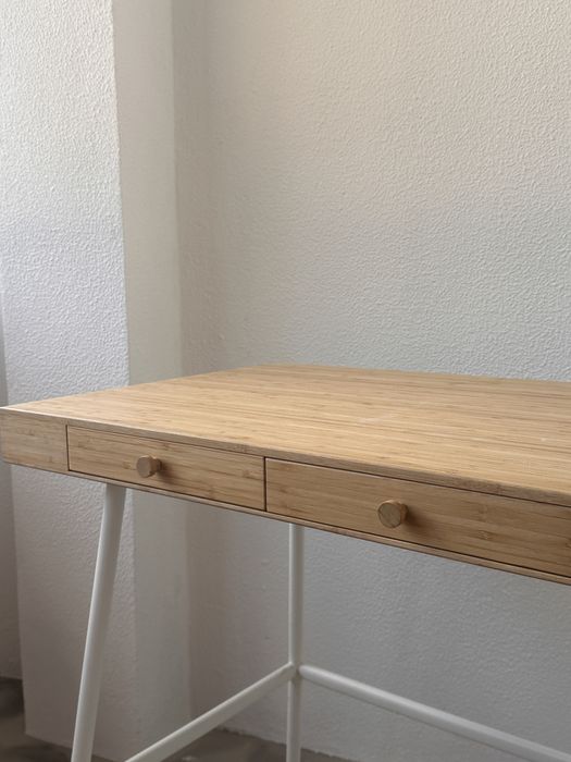 Secretária LILLÅSEN ikea