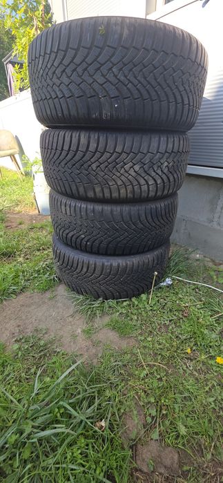 Opony zimowe Falken 225/50/17
