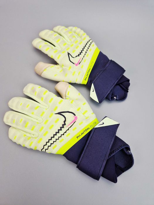 Rękawice Bramkarskie NIKE Phantom Elite roz. 6