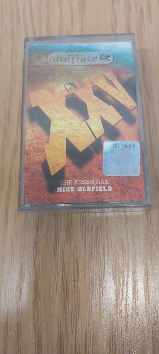 Kaseta magnetofonowa Mike Oldfield – The Essential - SUPER STAN