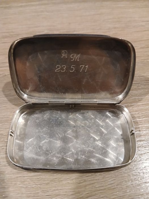 Srebrne pudełko 1971