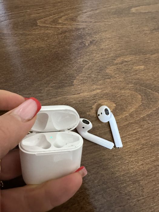 Airpods 1 бу у доброму стані оргінал