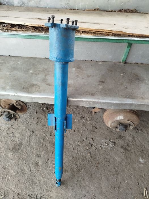 Сьемник подшипника полуоси Мерседес спринтер. Лт.