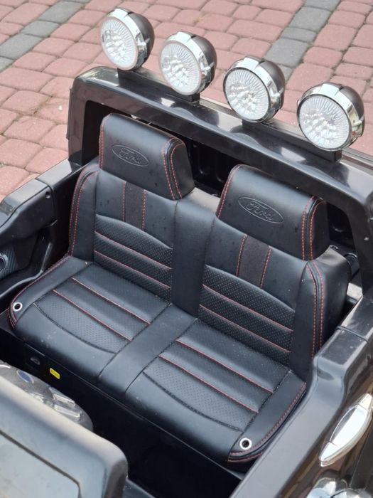 Ford ranger dla dzieci elektryczny 2 osobowy