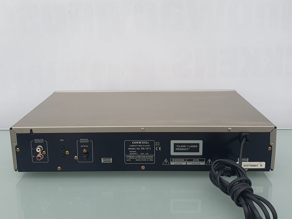 Odtwarzacz CD Onkyo dx-7211 szampański