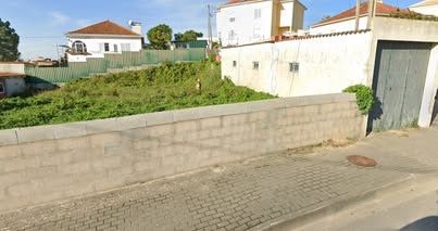 TERRENO URBANO À VENDA | SARGE- Torres Vedras | 424 m2