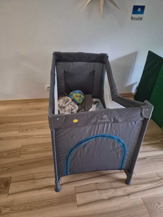 Łóżeczko turystyczne dla dziecka