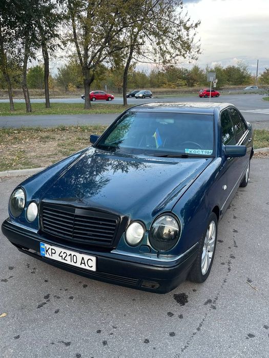 Продам или обмен мерс 210