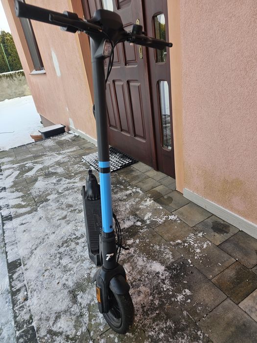 Hulajnoga elektryczna Frugal Alpha