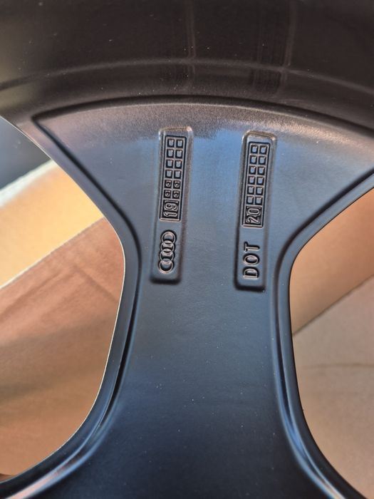 Felgi audi A1 S1  18 cali 5x100  (skoda)