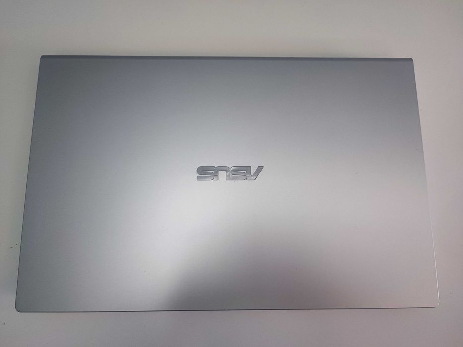 Laptop ASUS VivoBook 15 X509FA i5-8265U/8GB/256/WIN11 jak nowy!