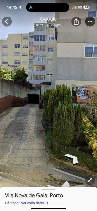 Garagem / arrumos / box fechada