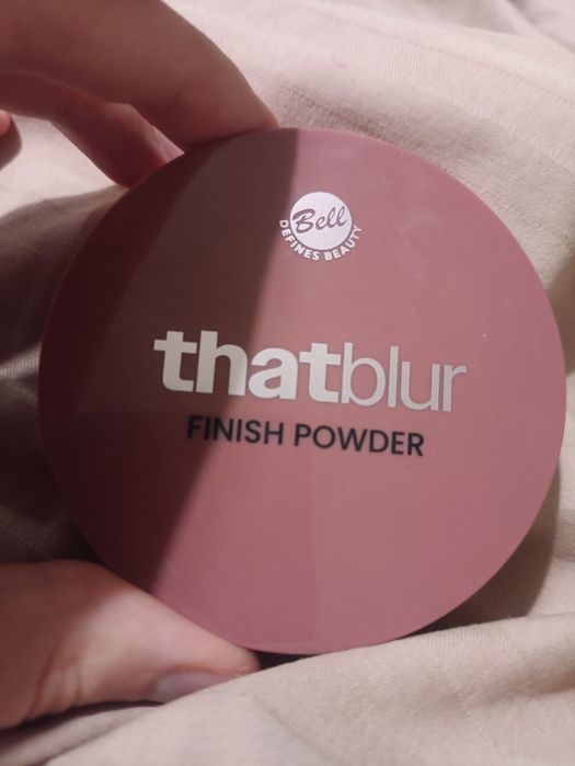 That blur puder bell
