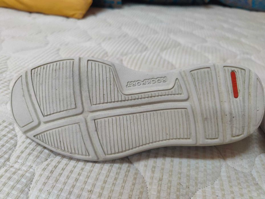 Sapatos Rockport tam. 42 em tecido e pele excelentes