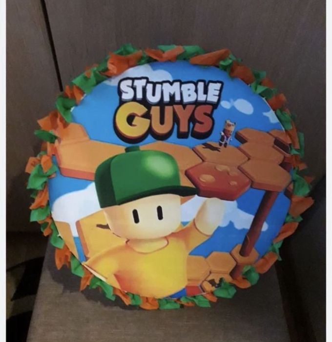 Piniata stumble gyus