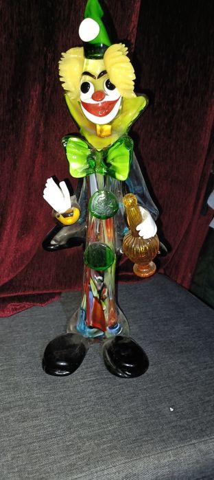Palhaço murano com 43 cm de altura