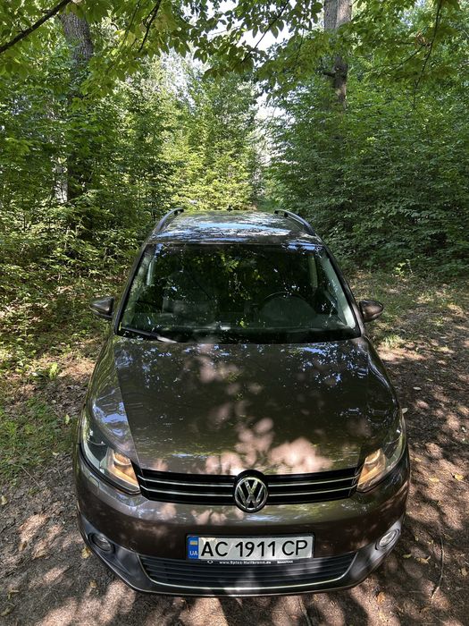 Volksvagen Touran 2014
