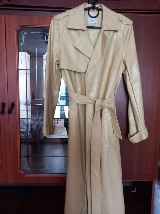 Еко кожа плащ  / тренч