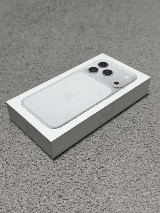 Iphone 17 Pro 256gb Silver  Selado