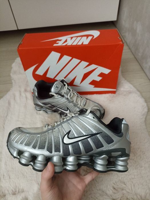 Buty Nike shox rozmiar 38.5