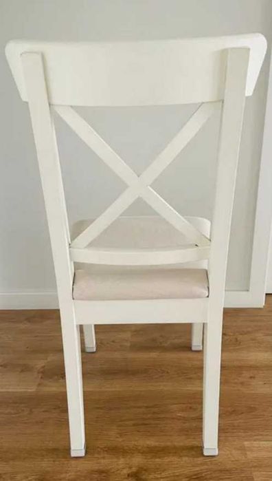 Cadeira IKEA INGOLF
branco/Hallarp bege + de 50% de desconto