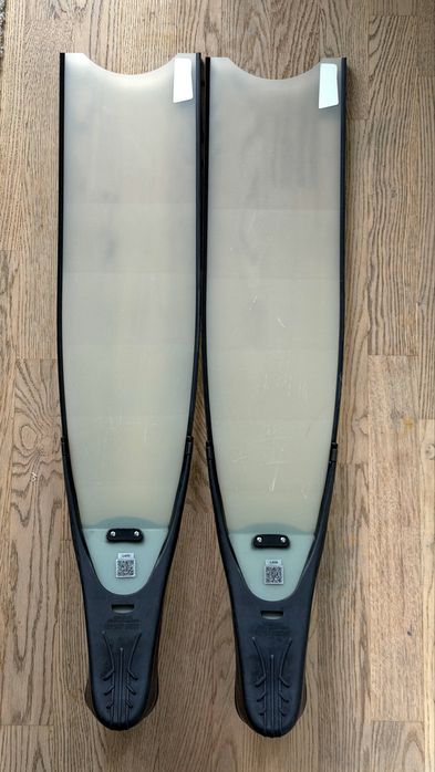 Pletwy fiberglass od Leaderfin r41-42