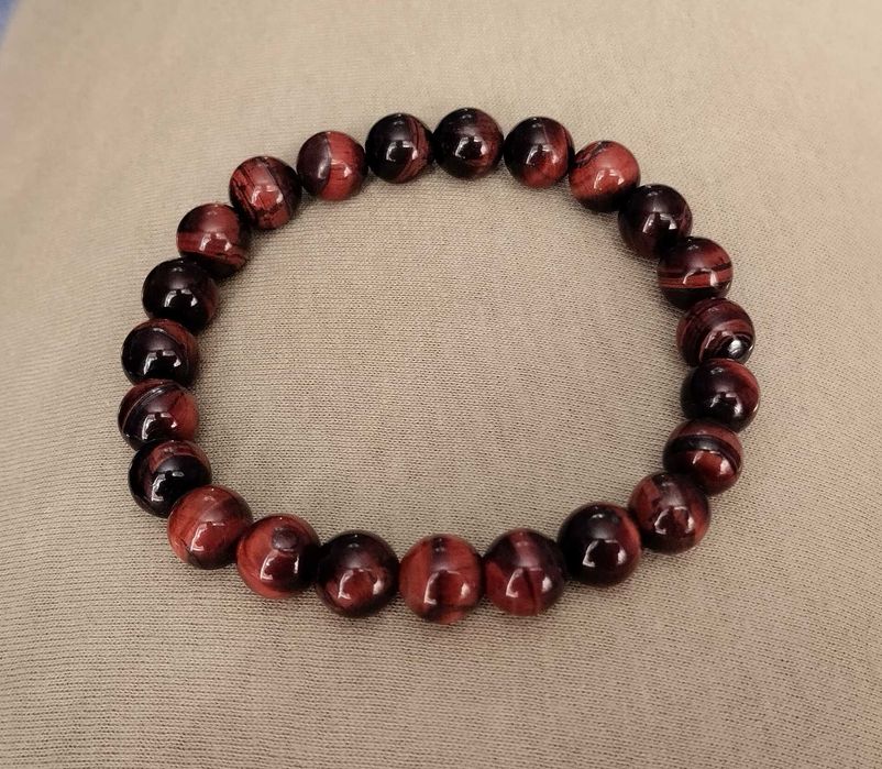 Браслет натуральные камни на 2026 год