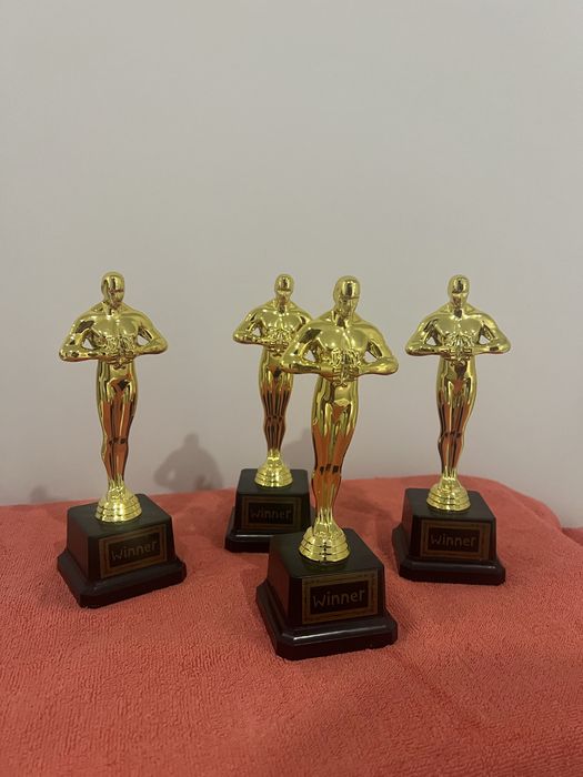 Trofeu vencedor / estatuetas / prémio / grammy
