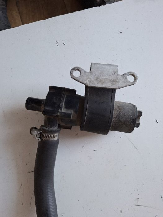 Mercedes CLK w208 Pompka obiegu wody Gwarancja Wysyłka