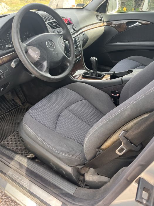 Mercedes w211 e220