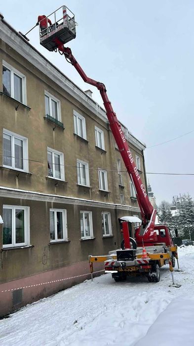 odśnieżanie dachów